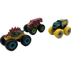 Lot of 3 Hot Wheels Monster Trucks Motosaurus / Too S'Cool / Will Trash It All